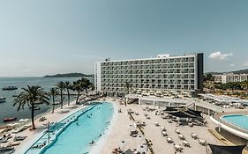 The Ibiza Twiins - 4* Sup